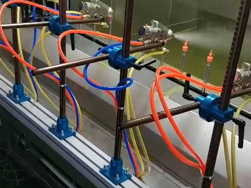 自动喷涂设备